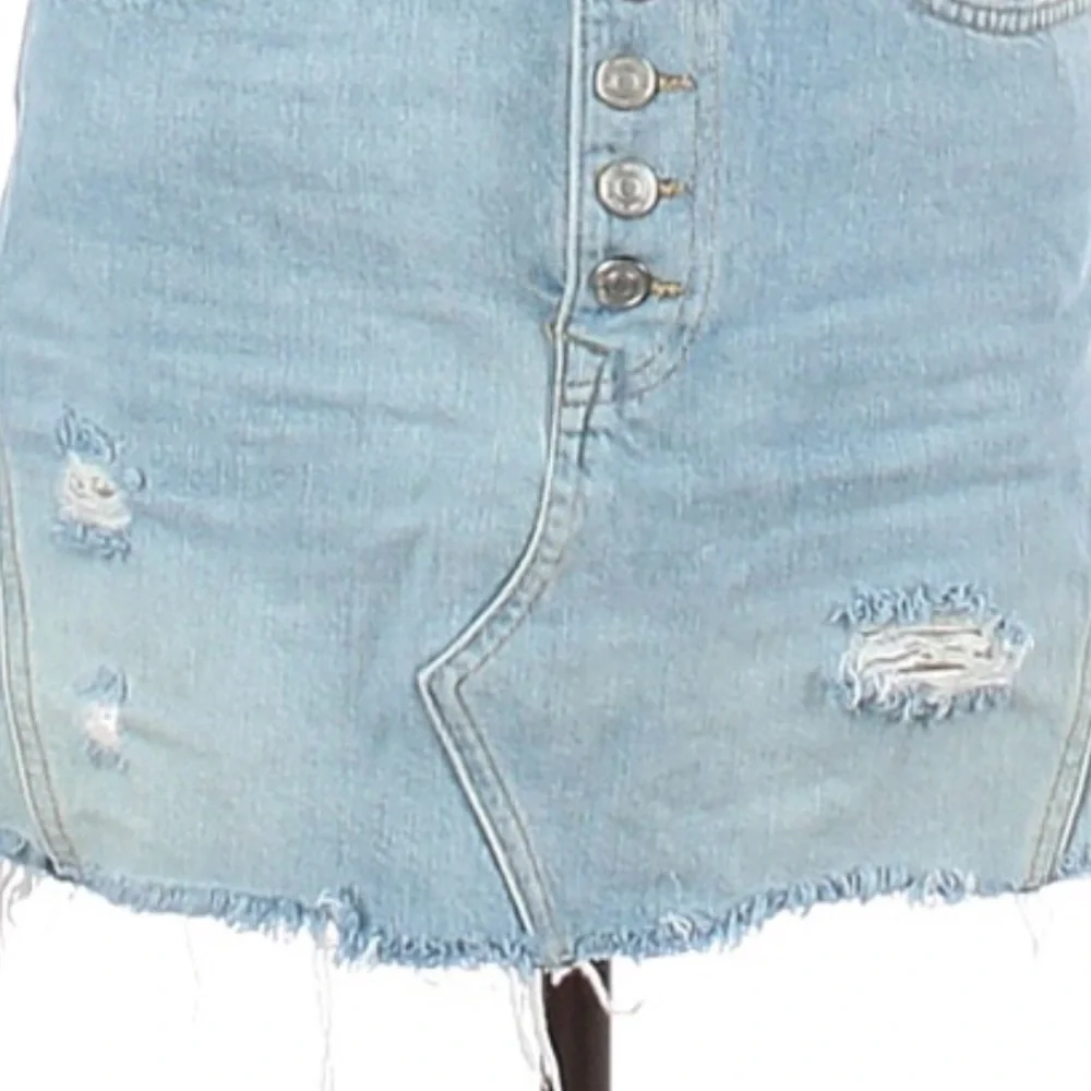 We the Free 29 blue BOHO button fly distressed fringe hem denim jean mini skirt